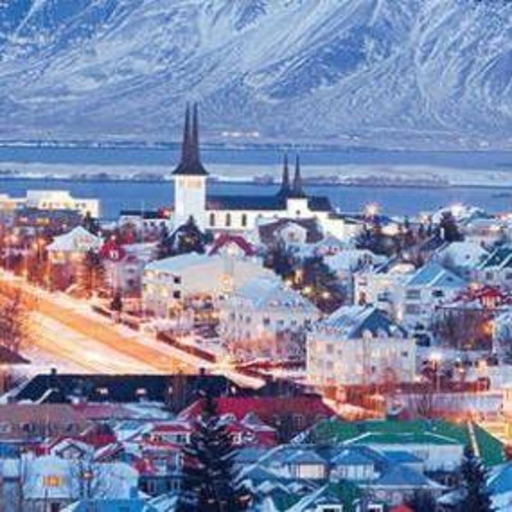 Meet your Posher, Connie